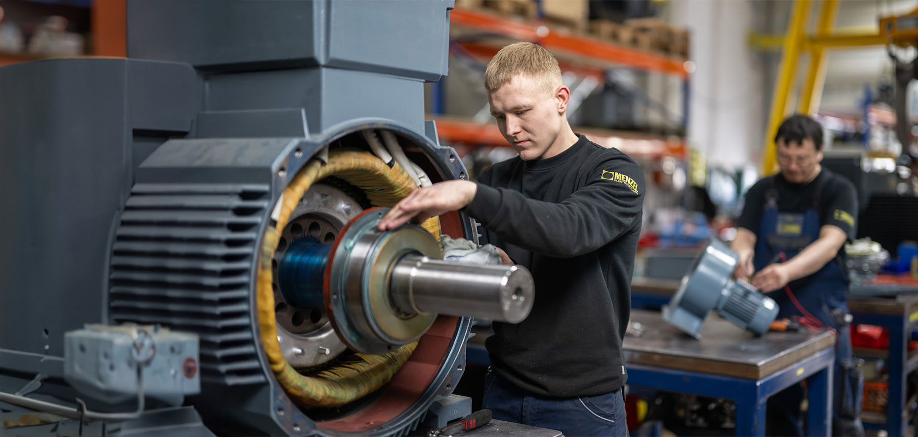 Overhauling of an electric motor at Menzel factory